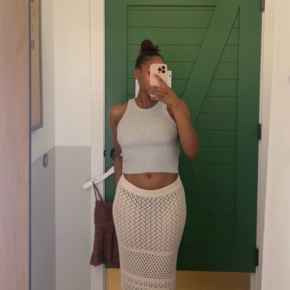 Meet your Posher, Princess - Picture 2 of 5